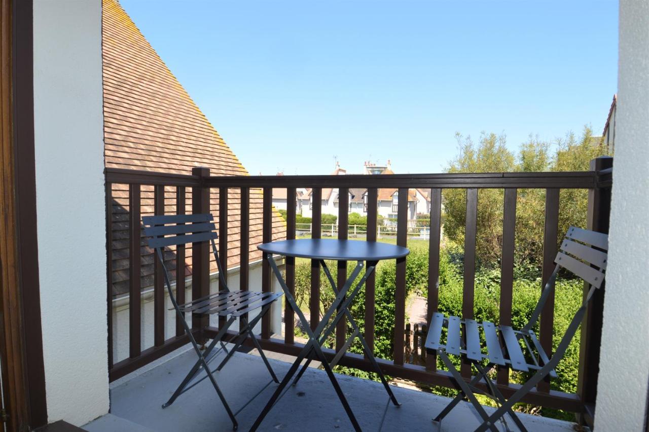 Appartement, Duplex A 500M De La Mer Avec Balcon Courseulles-sur-Mer Kültér fotó